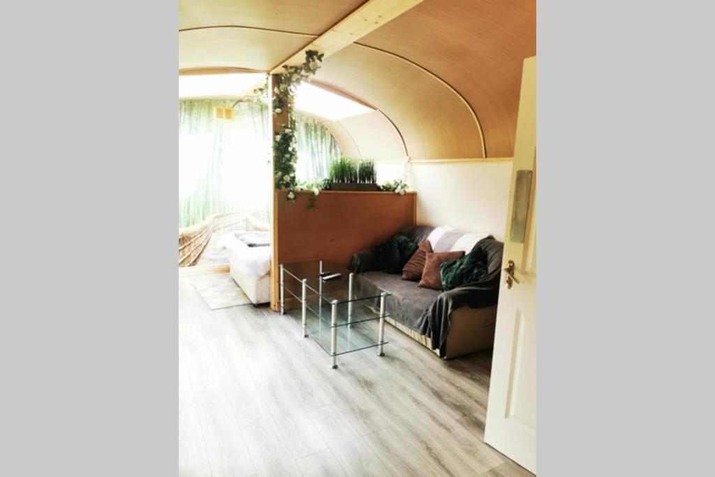 Lazy Lodge Glamping Pod With Hot Tub Port Laoise Dış mekan fotoğraf
